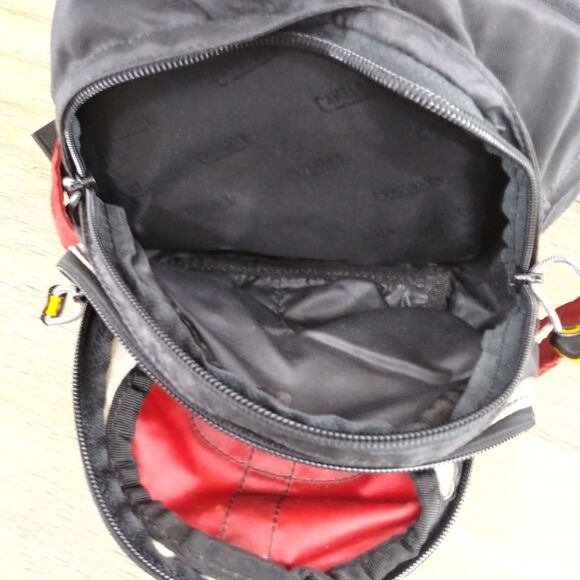 CAMELBAK Waist Lumbar Fanny Bag Red Silver NO BLADDER Hiking Camping Outdoors - Picture 11 of 12